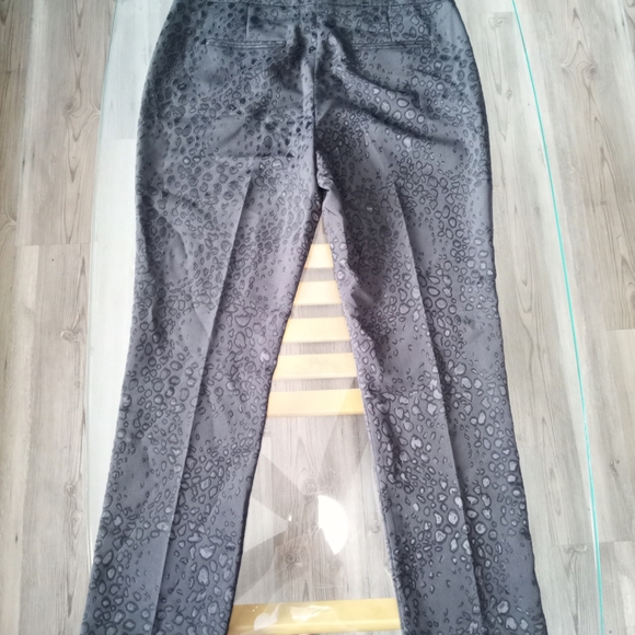 Willow & Thread Black Patterned Trousers - Picture 5 of 5